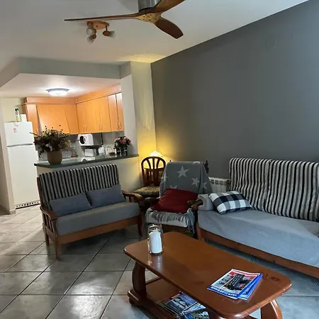 La Fusteria Del Casat Apartment *